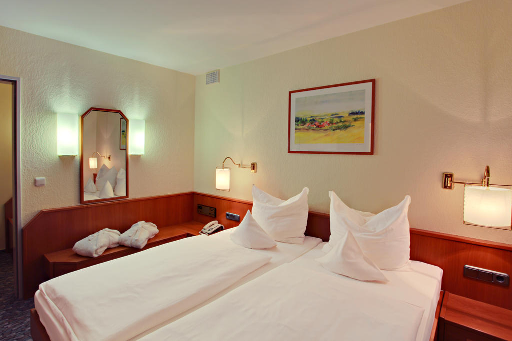 Balladins Superior Hotel Gutsmann Bad Bramstedt Rom bilde